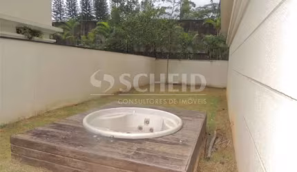 Magnífico apartamento Garden, nunca habitado, com 175 m² de área útil.
