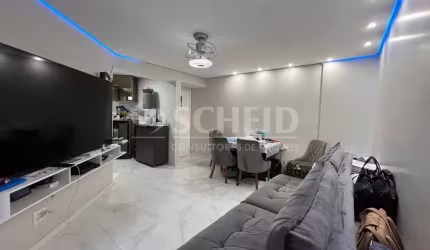 Apartamento reformado de 75m² com suíte e vaga de garagem fixa no Jardim Marajoara