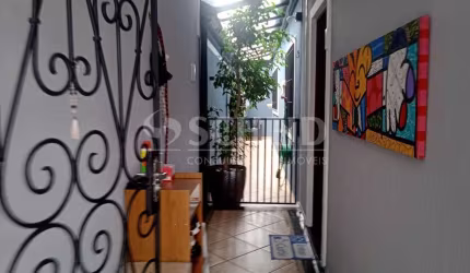 Maravilhoso Sobrado a Venda com 121m2 no Campo Grande