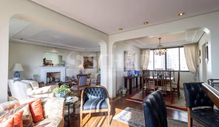 Apartamento a venda de 255,00m² útil, com 4 quartos, no Campo Belo.
