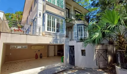 Exclusivo Imóvel de Alto Padrão no Jardim Marajoara ? Sofisticação e Conforto em 490m²