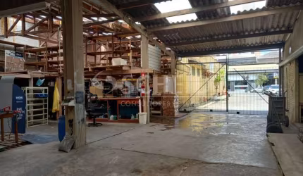 Galpao a venda, 903 m2 de terreno e 574m2 de area construida, 3 banheiros, 4 vagas, Chacara Santo An