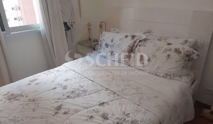 Apartamento a venda de 40,00m² útil mobiliado, em Moema.