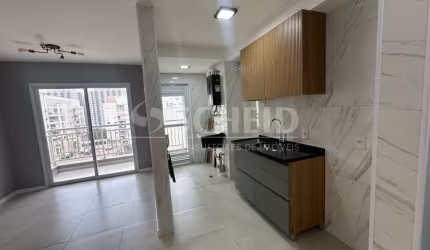 Apartamento de dois quartos uma suite e uma vaga de garagem