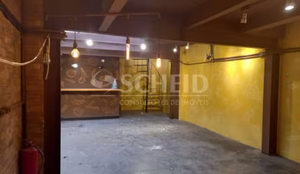 Sobrado comercial a venda , amplo salão, 3 banheiros, 2 salas, Chácara Santo Antonio