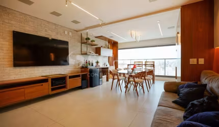 Apartamento pra locação115m² Moema Pássaros!