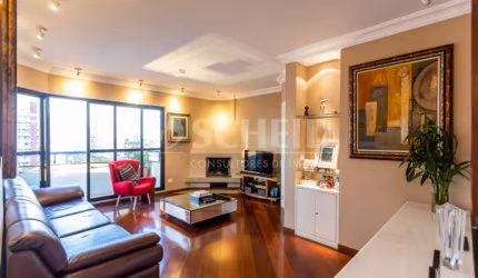 Apartamento com 3 dormitórios, próximo a Avenida Washington Luis! Aceita Permuta!