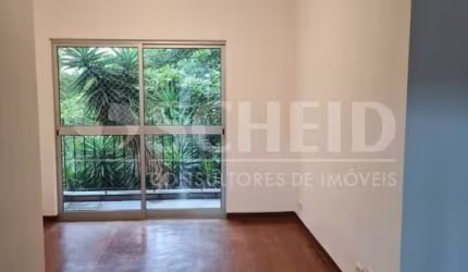 Ótimo apartamento na Vila Congonhas com dois quartos, varanda e uma vaga