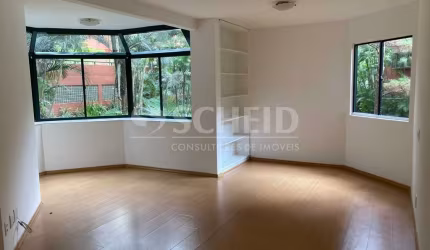 Apartamento à venda no Villas de São Paulo  3 dormitórios, sala espaçosa, cozinha planejada.