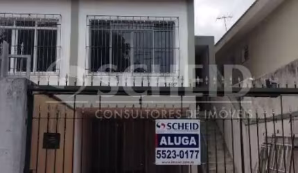Sobrado com 3 vagas de garagem 200m2 Campo Grande 3 dts 1 suíte