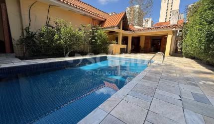 CASA COM PISCINA 6 VAGAS 4 DORMITORIOS, CHURRASQUEIRA , JARDIM MARAJOARA