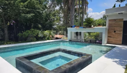 Casa Térrea a venda na Chácara Monte Alegre com 1200 m² de terreno.