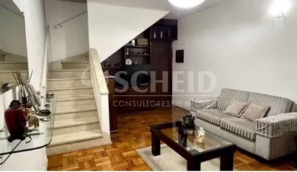Sobrado a venda de 105,00m² útil, com 2 quartos e 1 vaga, na Vila Mascote!