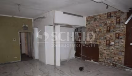 Casa comercial para locação no Paraiso, 250m², 5 salas, 7 WCs, 2 vagas, a 500 m do Metrô Paraiso.