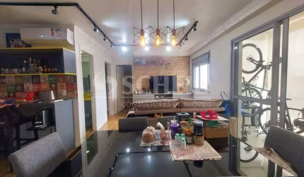 Apartamento à venda de 65,00m², com 2 quartos e 1 vaga, na Vila Santa Catarina.