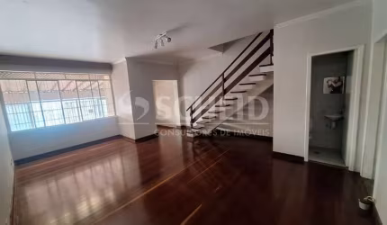 Sobrado com 3 Quartos e 3 banheiros para Alugar, 160 m² por R$ 3.500/Mês
