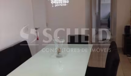 2 dorms,sala ampliada,1 suíte, 1banheiro social e de empregada.