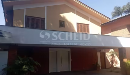 EXCELENTE CASA EM CONDOMINIO