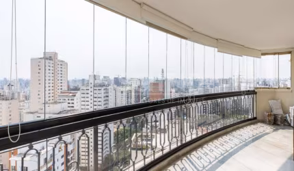 Apartamento de  237 m2 com 4 dormitórios,  4 suíte e  5 vaga de garagem