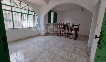 Casa à venda na Rua Vito Bovino