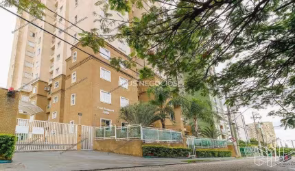 Apartamento à Venda no Edifício Siena - 3 Dormitórios, 1 Suíte, 69m² de Área Útil, Conforto e Prati