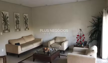 Sobrado de Luxo no Condomínio Granja Olga - R$1,8 Mi  Desfrute do Melhor em Conforto e Exclusividad