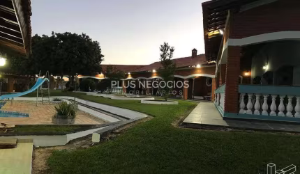 Chácara à Venda na Zona Rural de Porto Feliz - 12 Dormitórios, Ampla Área Verde e Estrutura Complet