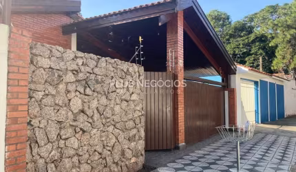 Imperdível! Casa Térrea à Venda em Bairro Nobre de Sorocaba, Jardim Faculdade, Zona Sul Junto ao Ca