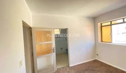 Casa com 3 dorms, Centro, Sorocaba - R$ 1.16 mi, Cod: 218726