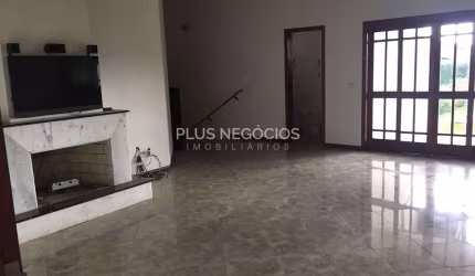 Casa com 4 dorms, Parque Village Castelo, Itu - R$ 1.92 mi, Cod: 220167