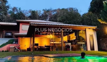 Casa de Condomínio com 2 dorms, Condomínio Antilhas, Ibiúna - R$ 2.5 mi, Cod: 219028