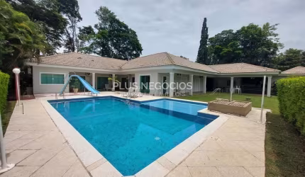 Casa de Condomínio com 3 dorms, Condominio Lago Azul Golf Clube, Araçoiaba da Serra - R$ 3.3 mi, Co