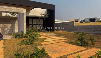 Casa Bethânia em Araçoiaba da Serra no Condomínio Residencial Villagio Ipanema II com 3 suítes, mui