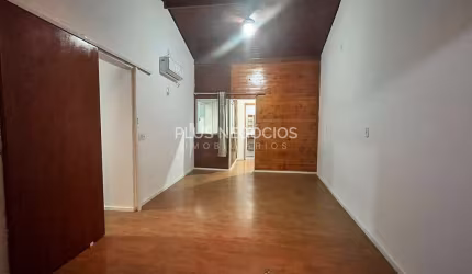 Casa 3 dormitórios sendo 2 suítes na Vila Mineirão, Sorocaba Seu Novo Lar Aconchegante e Sofisticad