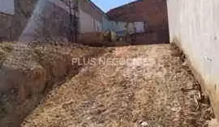 Sororoca Jardim das Magnólias é um ótimo bairro . Comprar um terreno lá pode ser uma oportunidade e
