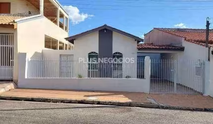 Casa térrea local excelente para se morar muito bem  Jardim São Paulo é uma área desejada, e uma ca