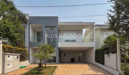Casa à Venda no Condomínio Ibiti Royal Park: 3 Dormitórios, 3 Suítes e 252m² de Área Útil – Confort
