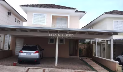 Casa à Venda no Condomínio La Residence II: 4 Dormitórios, Sendo 2 Suítes, 239m² de Área Útil, Acab