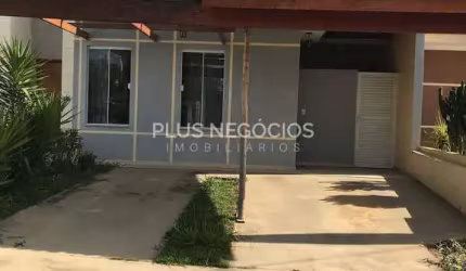 Excelente Casa à Venda no Condomínio Horto Florestal II - Conforto, Segurança e Lazer para Sua Famí