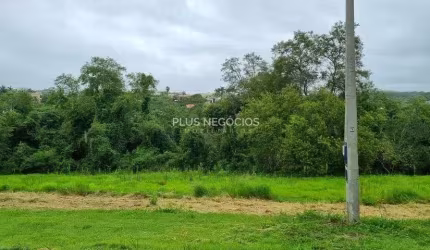 Terreno à Venda no Residencial Villagio Ipanema II - 1000m² de Área Útil, Ótima Localização para Co