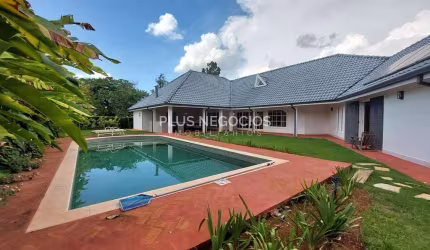 Excelente oportunidade no Condominio Lago Azul Golfe Clube, casa com 5 dormitorios, ambientes amplo
