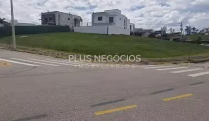 Terreno de Esquina à Venda no Condomínio Cyrella em Votorantim – 520m² em Localização Privilegiada