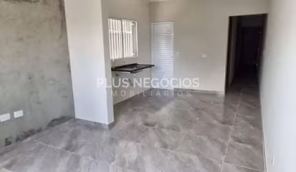 Casa nova à venda na Vila Mineirão com 2 quartos, suíte com closet, cozinha americana – 65m²