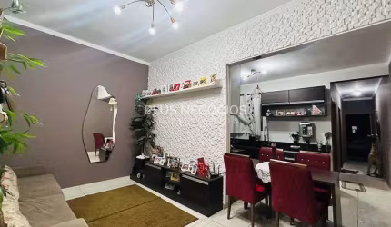 Casa à venda no Parque São Bento em Sorocaba com 2 dormitórios, suíte, planejados, área gourmet e p