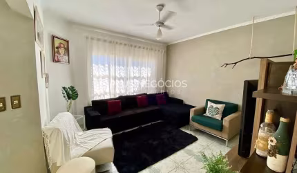 Sobrado amplo para locação no Júlio de Mesquita em Sorocaba, 4 dormitórios, 2 salas, varanda, 3 ban