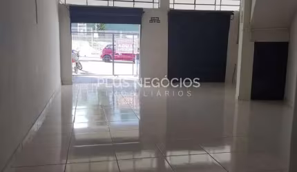 Ótimo sobrado comercial à venda no Centro de Votorantim, SP