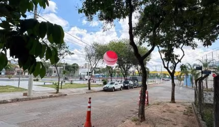 Terreno comercial para alugar na Rua Castelo de Veiros, 114, Castelo, Belo Horizonte por R$ 6.000