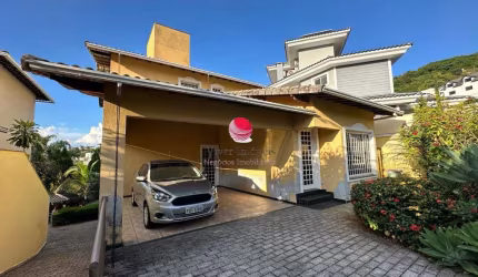 Casa em condomínio fechado com 4 quartos à venda na Rua Jair Gomes Bastos, 268, Paquetá, Belo Horizonte por R$ 2.650.000