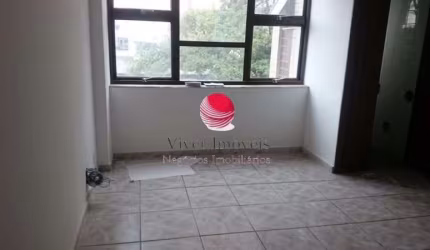 Sala comercial à venda na Avenida Brasil, 248, Santa Efigênia, Belo Horizonte por R$ 168.000
