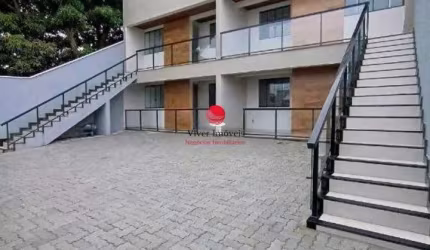 Casa com 2 quartos para alugar na Barão do Rio Branco, 1131, Nacional, Contagem por R$ 2.000